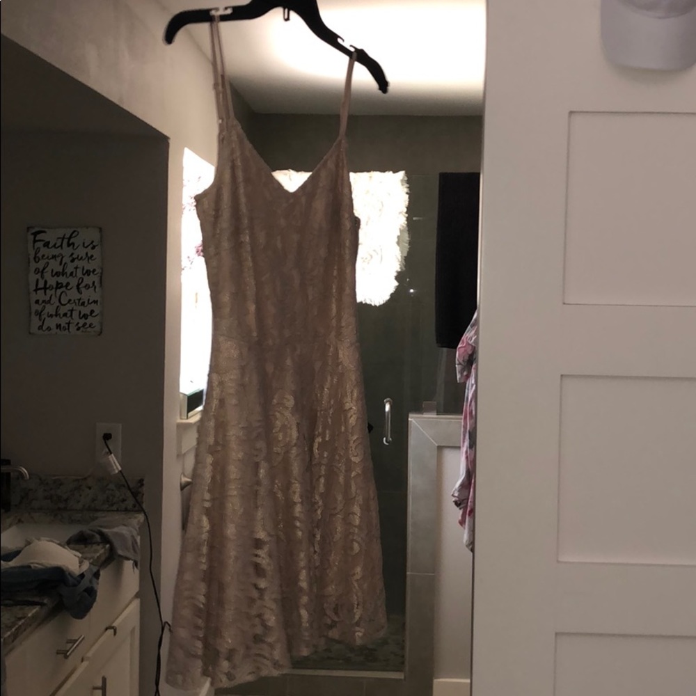 Bebe dress